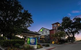 Holiday Inn Express Hotel & Suites - Paso Robles By Ihg